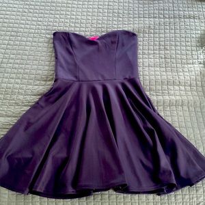 Black strapless party dress